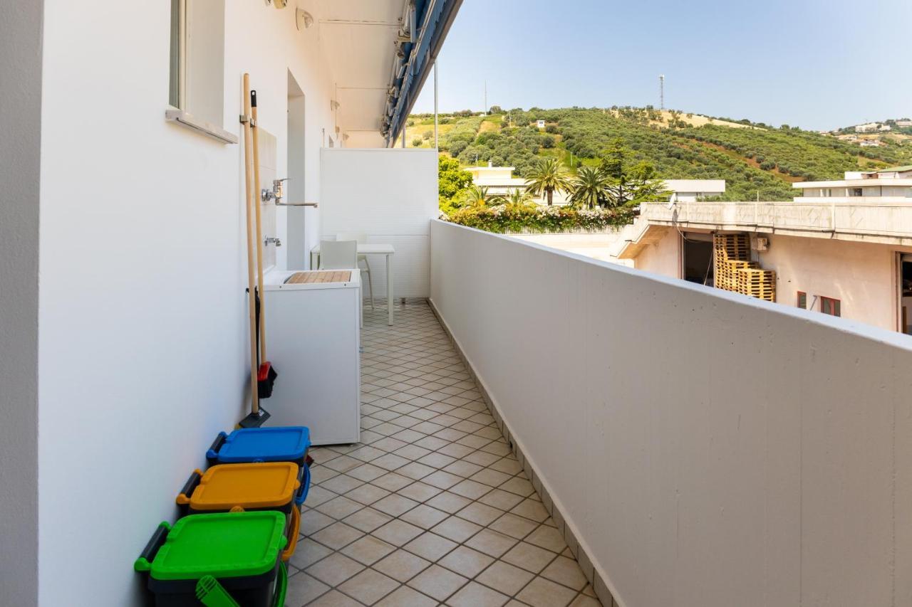 Smart And Sea Apartamento Tortoreto Exterior foto
